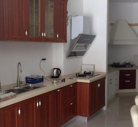 實木柜體生產(chǎn)廠家之櫥柜標(biāo)準(zhǔn)尺寸是多少