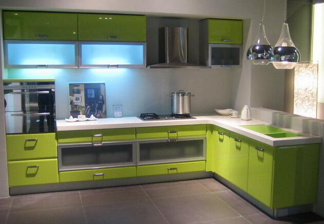 實(shí)木柜體廠家淺談櫥柜變形的解決方法 實(shí)木柜體廠家淺談櫥柜變形的解決方法